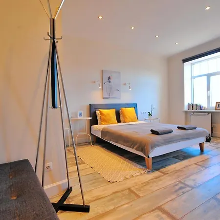 Gertrudes In Light-filled In *