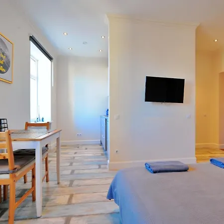 Gertrudes In Light-filled In *