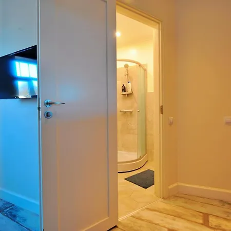 Lägenhet Gertrudes In Light-filled In