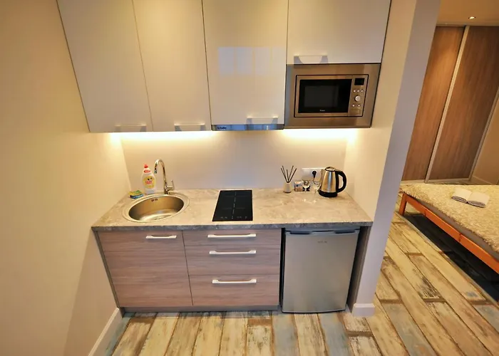 Gertrudes In Light-filled In *