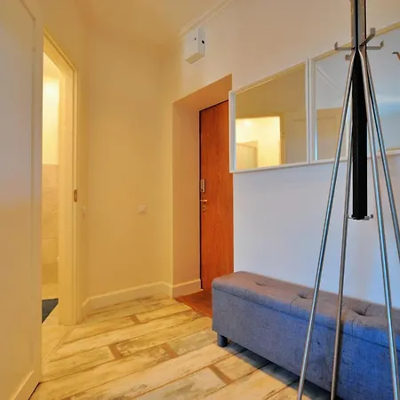 Gertrudes In Light-filled In *